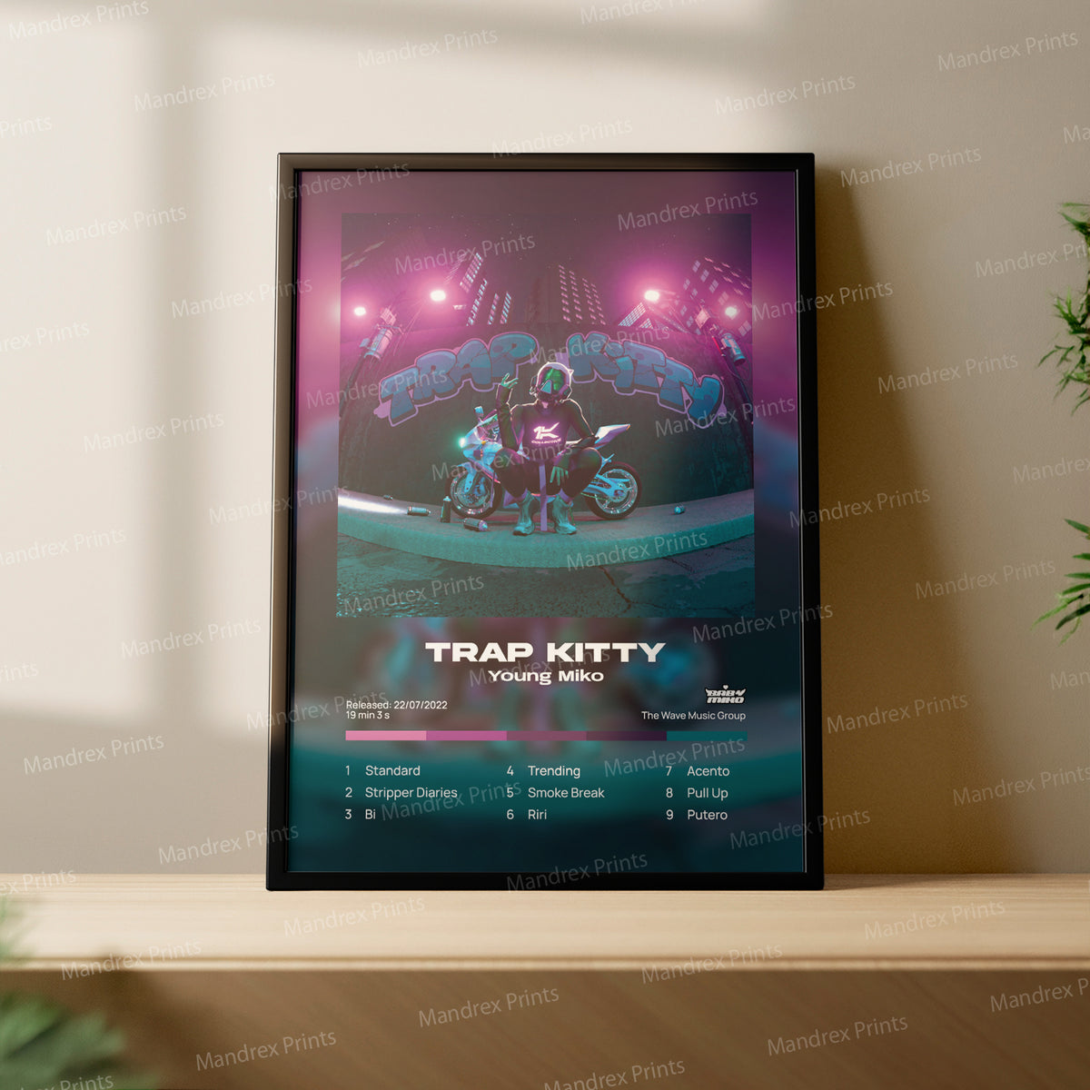 Trapkitty – Póster Digital Young Miko