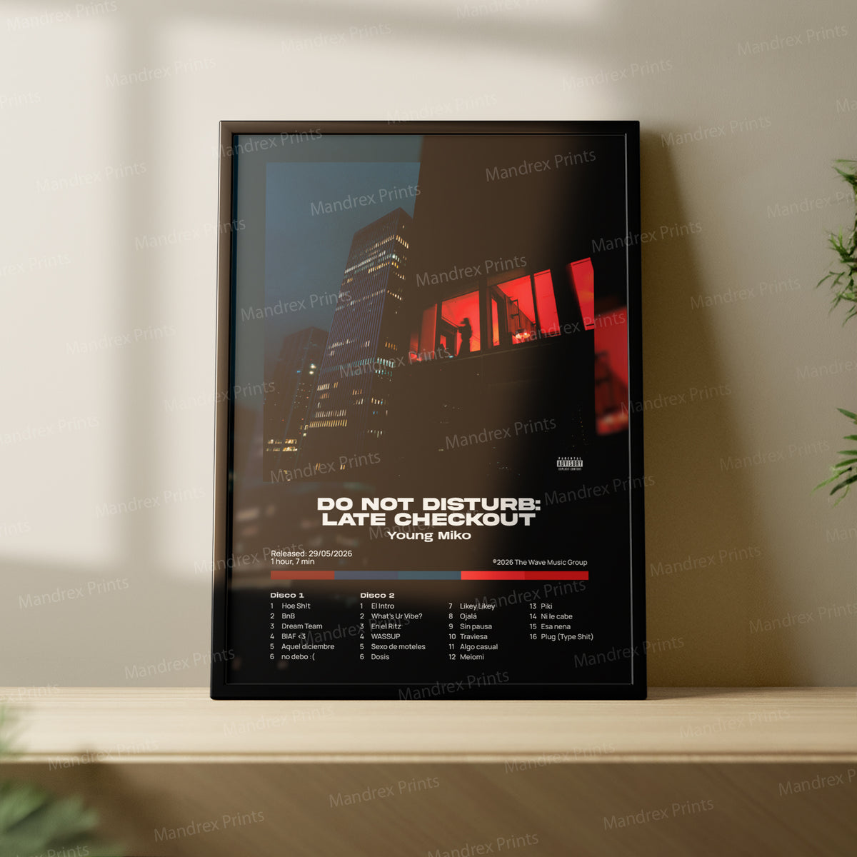 Do Not Disturb Late Checkout – Póster Digital Young Miko